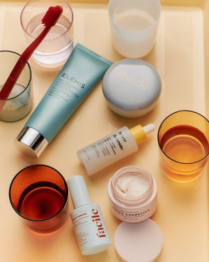 Image post by @meccabeauty on Instagram