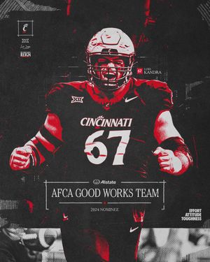 Image post by @GoBearcatsFB on Twitter