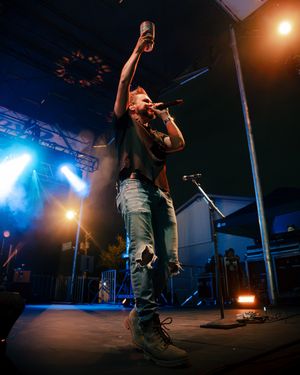 Image post by @eliyoungband on Instagram