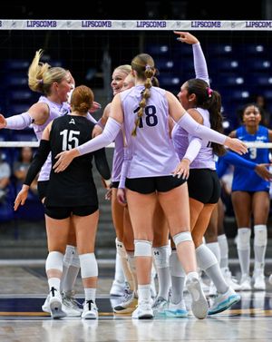 Image post by @lipscombvball on Instagram