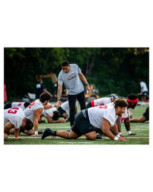 Image post by @semoredhawks on Instagram