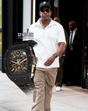 Image post by @celebwatchspotter on Instagram