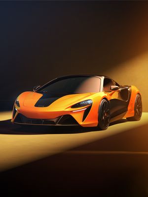 Image post by @mclarenauto on Instagram