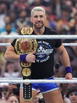 Image post by @thewrestlingclassic on Instagram