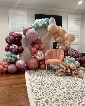 Image post by @balloons_by_victoria_dz on Instagram