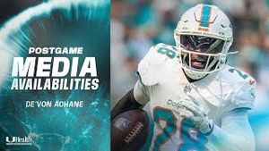 Video post by @miamidolphins on YouTube