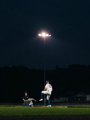 Image post by @hottotsbaseball on Instagram
