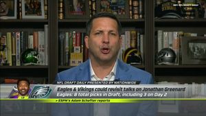 Video post by @ESPNNFL on Twitter