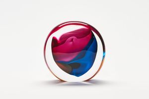 Image post by @londonglassblowing on Instagram