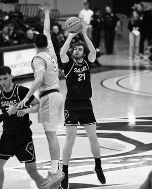 Image post by @siu_basketball on Instagram