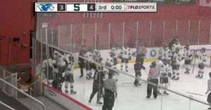 Image post by @nocontextclubhockey on Instagram