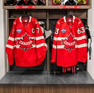 Image post by @HockeyCanada on Twitter