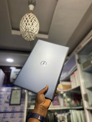 Image post by @pucglinkofficiallaptops on Instagram