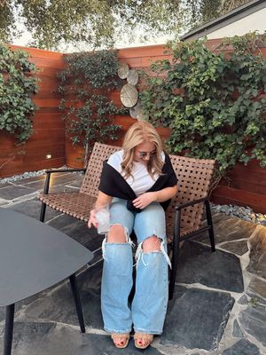 Image post by @collectivelykaitlyn on Instagram