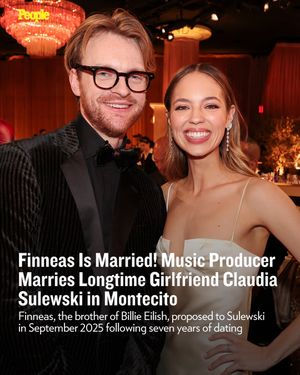 Image post by @people on Instagram