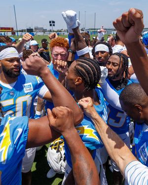 Image post by @miajonesphotography on Instagram