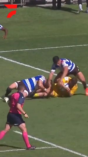 Video post by @FloRugby on Facebook