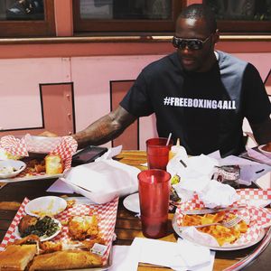 Image post by @bronzebomber on Instagram