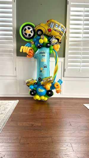Video post by @balloons_by_victoria_dz on Instagram