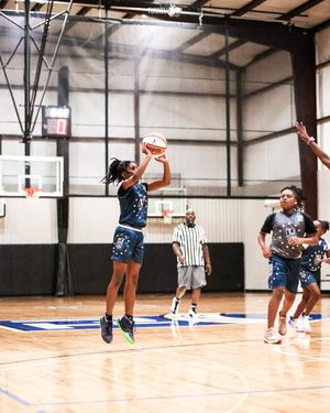 Image post by @tjfordbasketball on Instagram