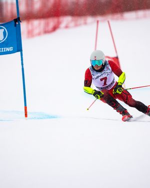 Image post by @utahskiteam on Instagram