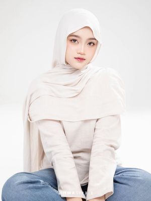Video post by @hellodhani on TikTok