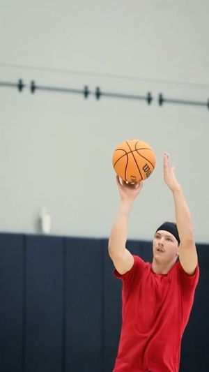 Video post by @utahmbb on Instagram