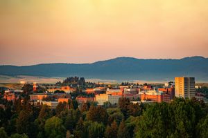 Image post by @wsupullman on Instagram