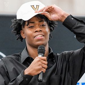 Image post by @vandyfootball on Instagram