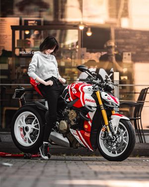 Image post by @ducati on Instagram