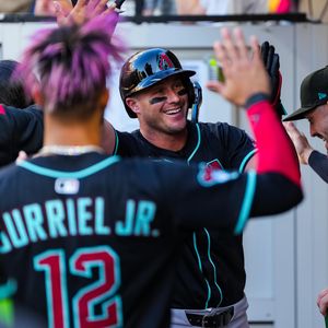 Image post by @losdbacks on Instagram