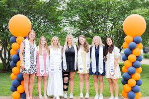 Image post by @uvawomenslax on Instagram