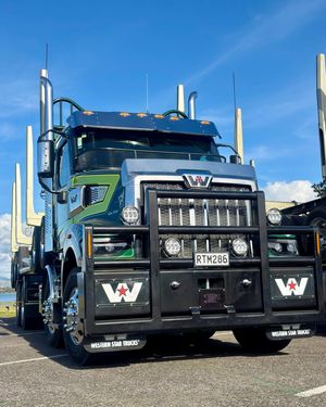 Image post by @rockontruckingnz on Instagram