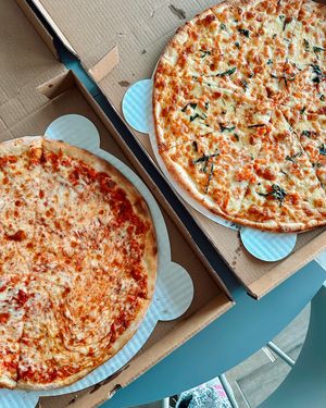 Image post by @goodeatswithamanda on Instagram