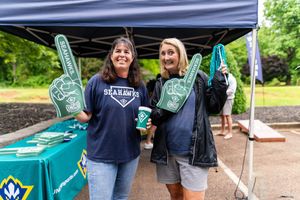 Image post by @UNCWsoftball on Twitter