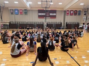 Image post by @brownu_wbb on Instagram