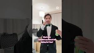 Video post by @reelshortapp on YouTube