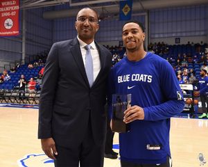 Image post by @blue_coats on Twitter