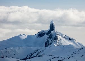 Image post by @whistlerblackcomb on Instagram