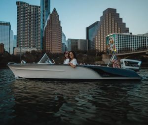 Image post by @retroboatrentalsatx on Facebook