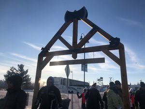 Image post by @HockeyDayMN on Twitter/X