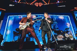 Image post by @iHeartRadio on Twitter/X