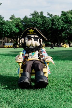 Image post by @southwesternu on Instagram