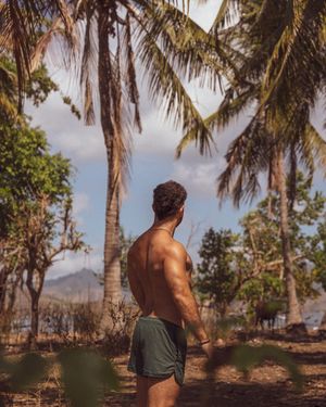 Image post by @itsrobbieg on Instagram