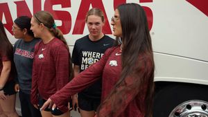 Video post by @RazorbackSB on Twitter