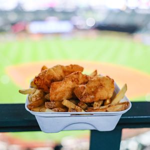 Image post by @TMobilePark on Twitter