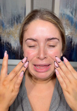 Video post by @beckymorganmakeup on TikTok