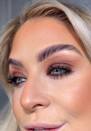Video post by @beckymorganmakeup on TikTok