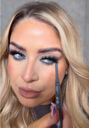 Video post by @beckymorganmakeup on TikTok