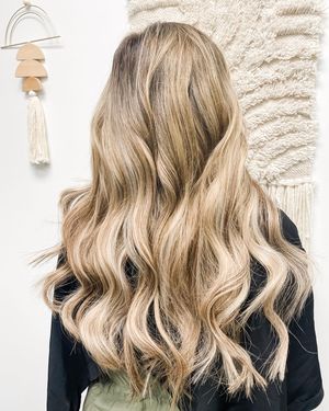 Image post by @srqhair on Instagram